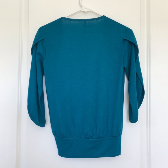 Lucca Open Sleeve Wrap Top - Picture 7 of 9